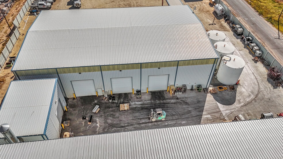 More Photos Of 2010/2015 44th St, Odessa Industrial For Sale