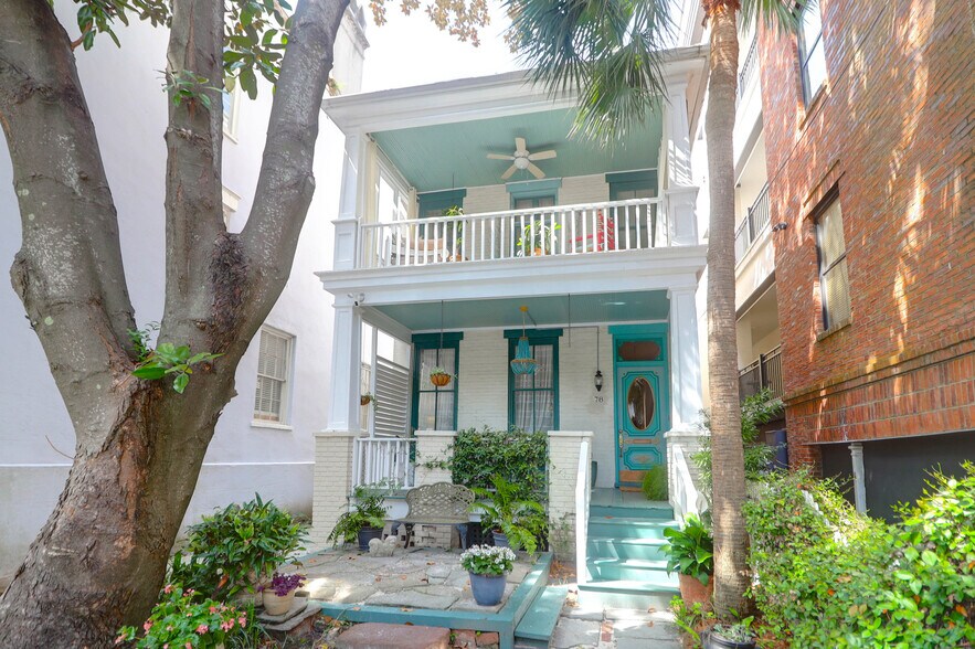 Primary Photo Of 78 Society St, Charleston Specialty For Sale
