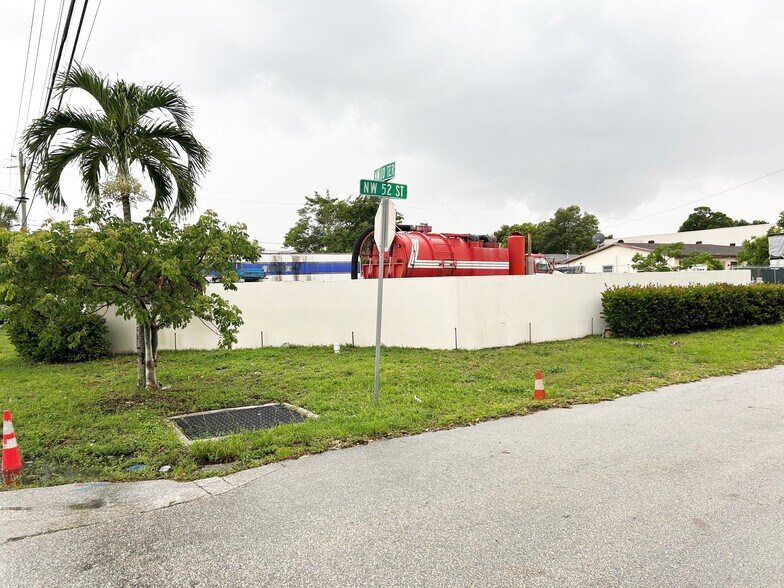 More Photos Of 1000 NW 52nd St, Fort Lauderdale Land For Lease