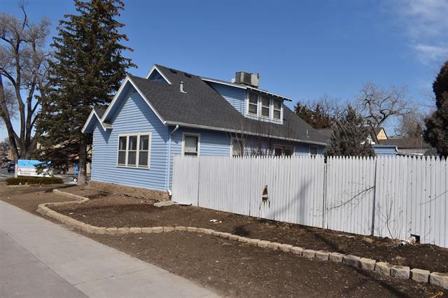 More Photos Of 1508 Mount Rushmore Rd, Rapid City Office For Sale