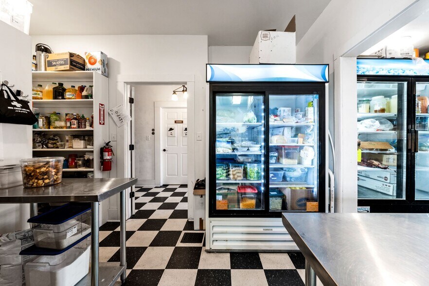 More Photos Of 312 N Central Ave, Cameron Restaurant For Sale