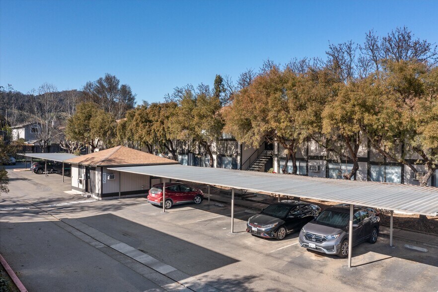 More Photos Of 505-531 Capps Ln, Ukiah Apartments For Sale