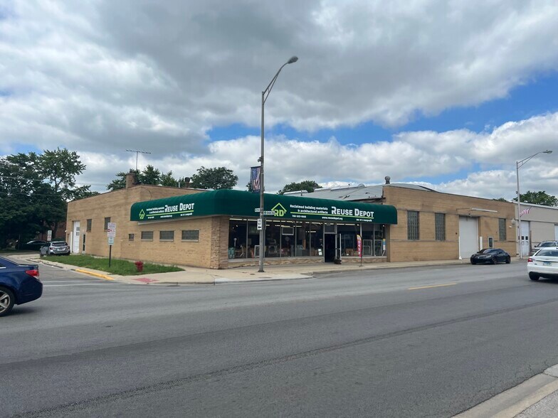 More Photos Of 7829-7839 W Grand Ave, Elmwood Park Warehouse For Sale