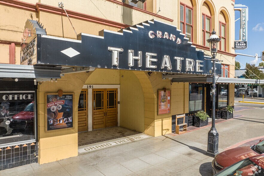 More Photos Of 181-195 High St NE, Salem General Retail For Sale