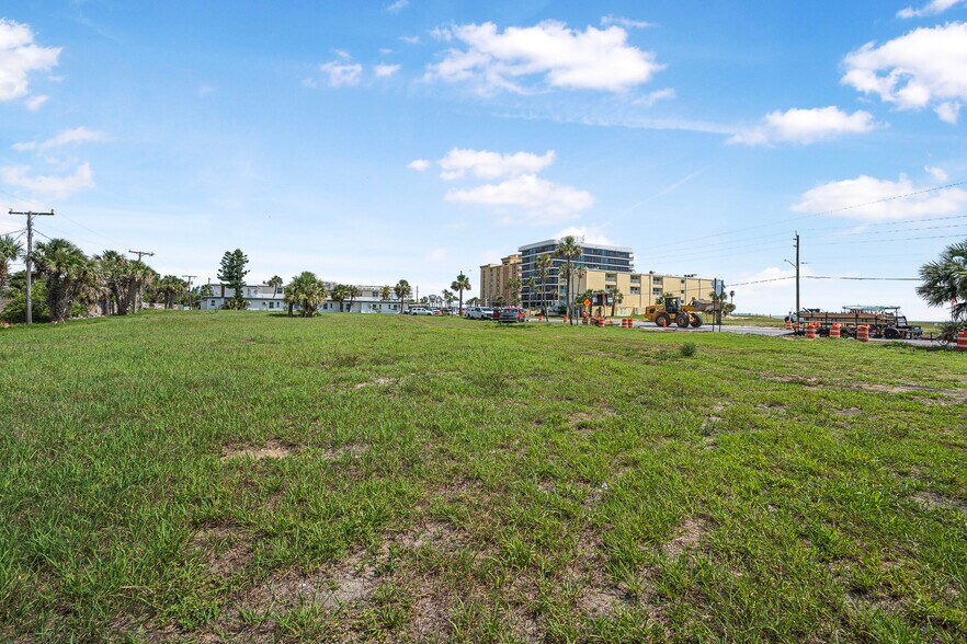 More Photos Of 1012 Atlantic Ave, Daytona Beach Land For Sale