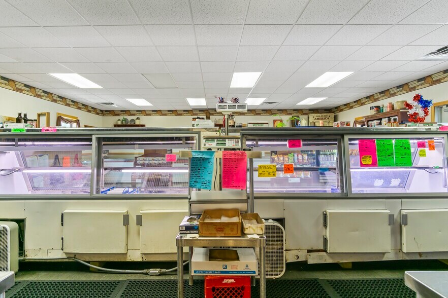 More Photos Of 2983 Cove Mountain Rd, Martinsburg Convenience Store For Sale