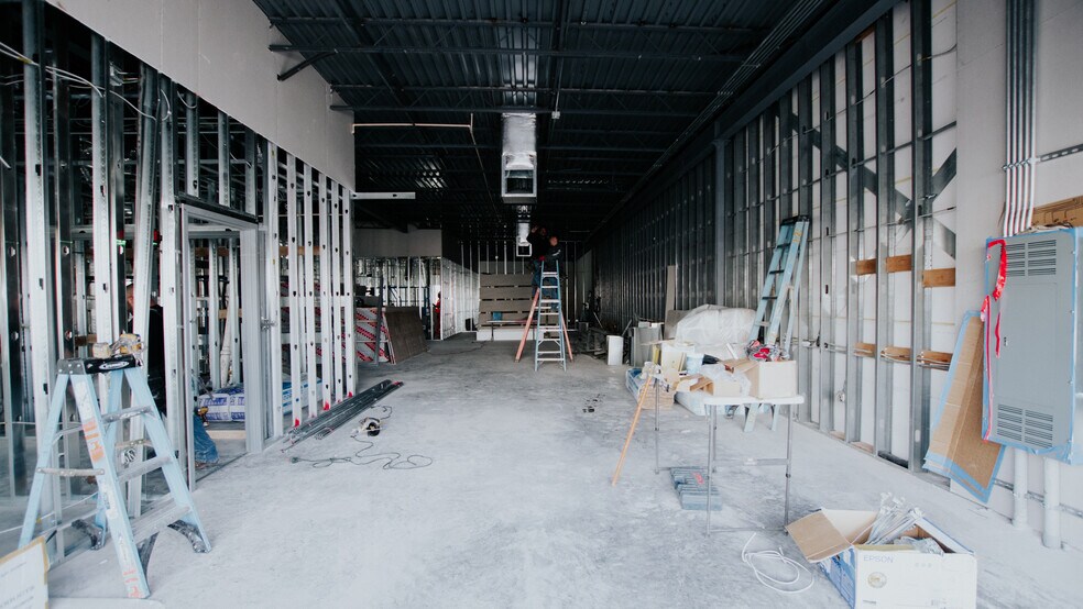 More Photos Of 160 Alto Mesa dr, El Paso Healthcare For Lease