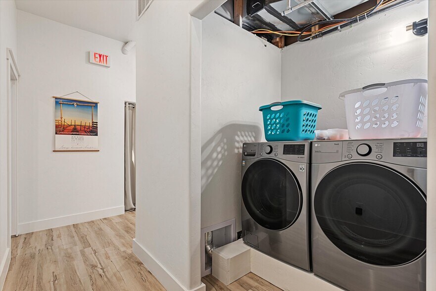 More Photos Of 1905 2nd St, Baker City Storefront Retail Residential For Sale