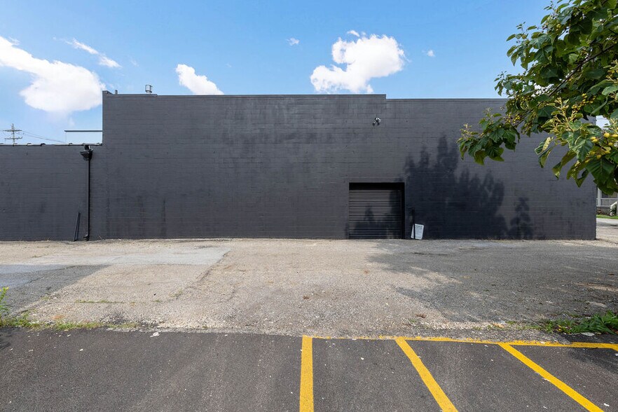 More Photos Of 185-195 E 5th Ave, Columbus Warehouse For Sale