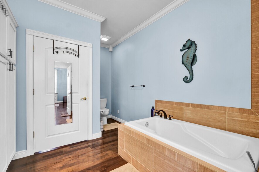 More Photos Of 110 Holy Cross Rd, Loretto Hospitality For Sale