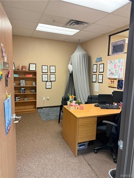 More Photos Of 2580 Highway 95, Bullhead City Storefront Retail Office For Sale