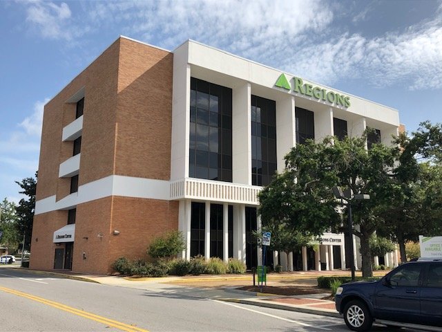 More Photos Of 70 N Baylen St, Pensacola Office For Lease