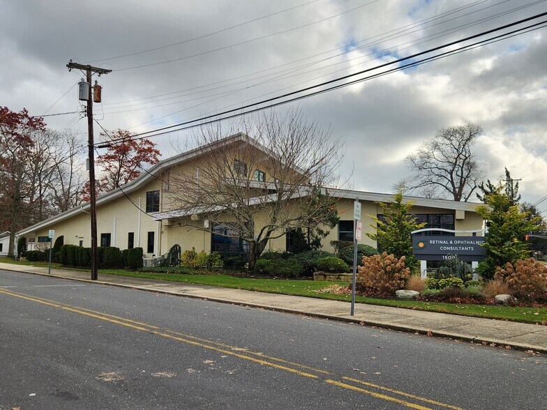 Primary Photo Of 1500 Tilton Rd, Northfield Medical For Sale