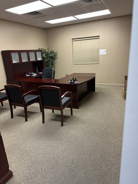 More Photos Of 8316 Lone Tree Rd, Victoria Industrial For Lease