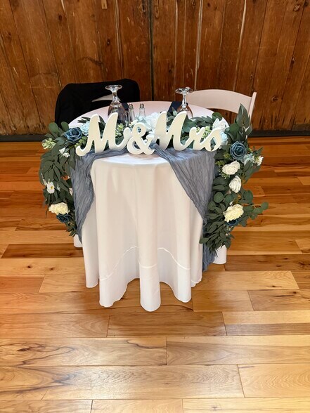 More Photos Of 164 Mayville Rd, Bethel Hospitality For Sale