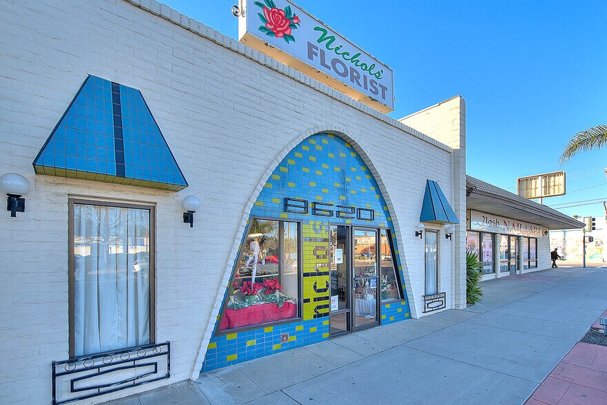 More Photos Of 8620 Sierra Ave, Fontana Storefront For Sale