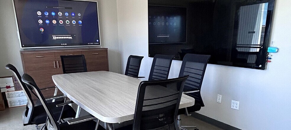 More Photos Of 3265 Production Ave, Oceanside Manufacturing For Lease