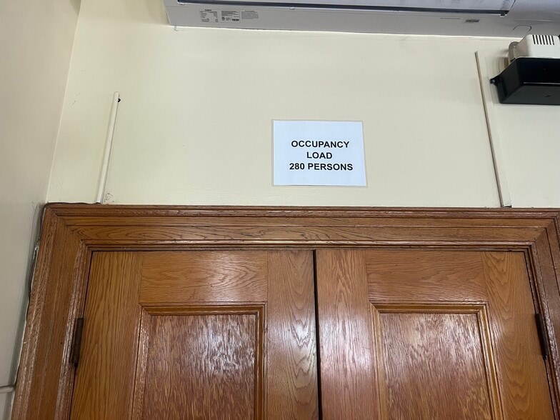 More Photos Of 17 S 1st St, Alhambra Restaurant For Sale