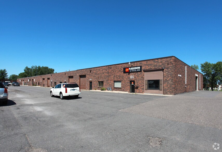More Photos Of 8573-8591 N Jefferson Hwy, Maple Grove Warehouse For Lease
