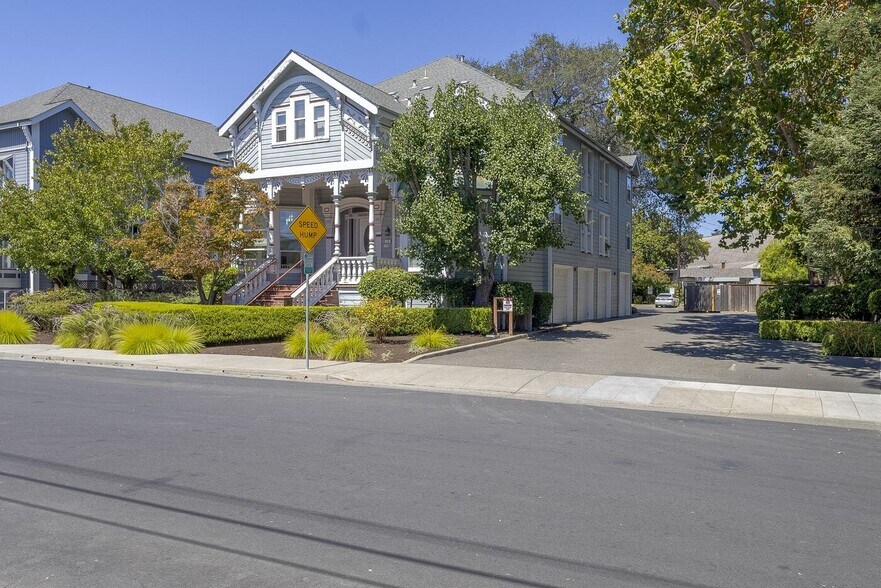 More Photos Of 429 8th St, Santa Rosa Apartments For Sale