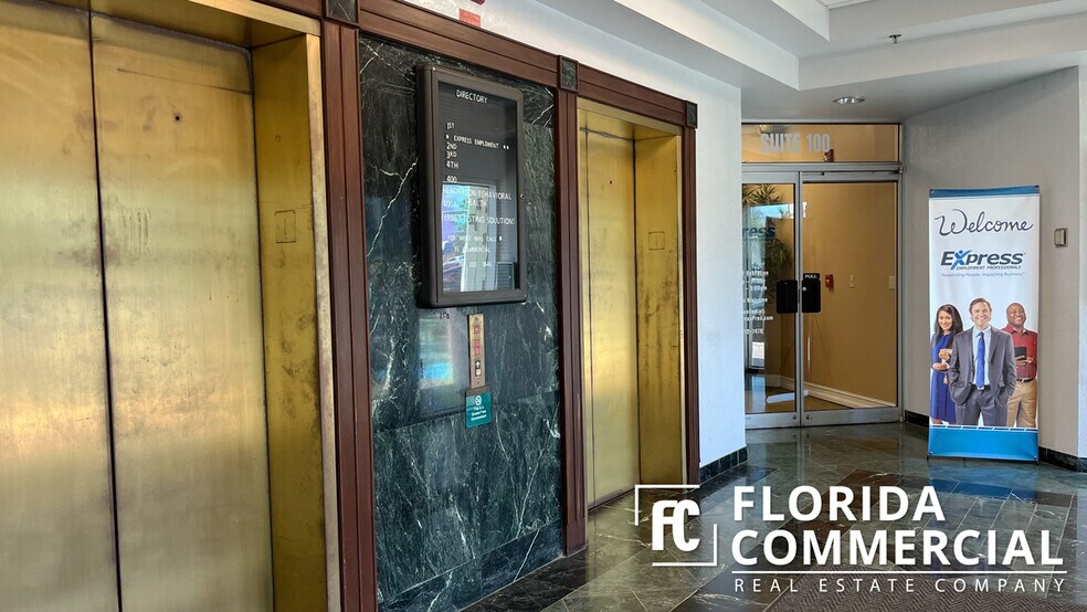 More Photos Of 900-904 E Prima Vista Blvd, Port Saint Lucie Office For Lease