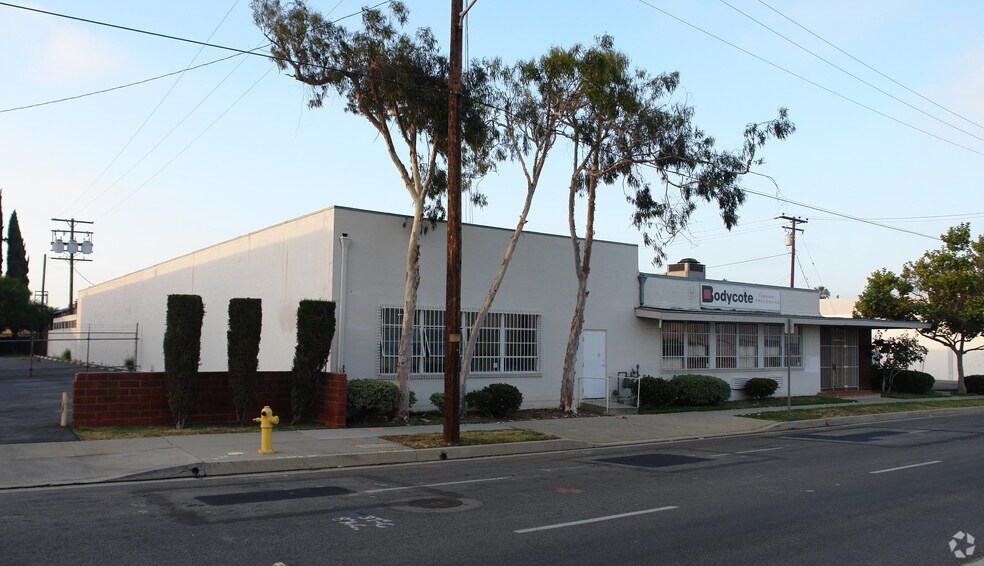More Photos Of 355 W Alondra Blvd, Gardena Manufacturing For Sale