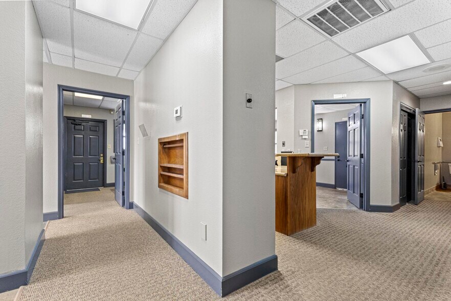 More Photos Of 1045 Live Oak Blvd, Yuba City Medical For Lease
