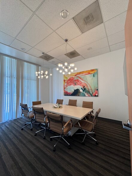 More Photos Of 2135-2141 Bellflower Blvd, Long Beach Storefront For Lease