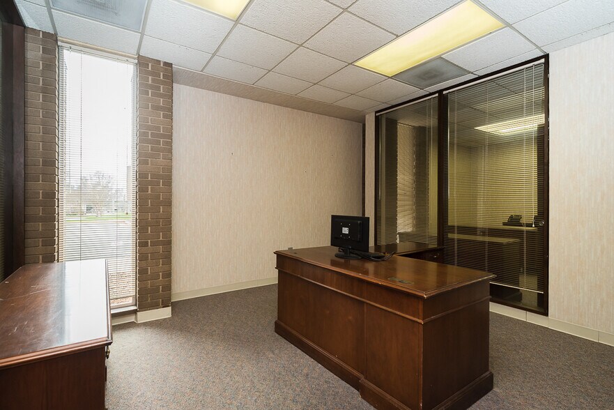 More Photos Of 212 S Main St, Graham General Retail For Sale