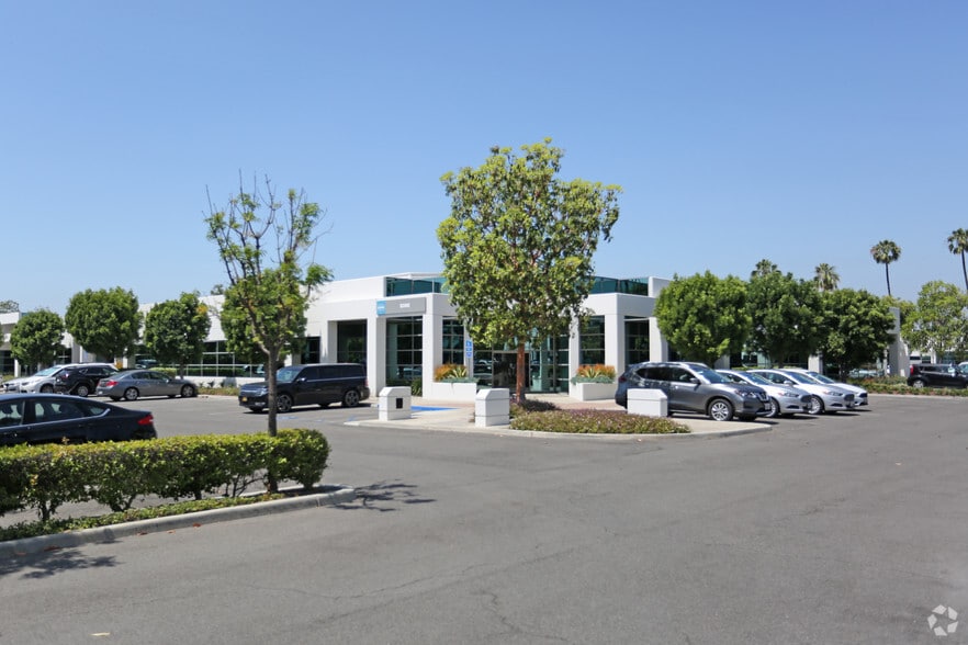 More Photos Of 11065 Knott Ave, Cypress Unknown For Lease