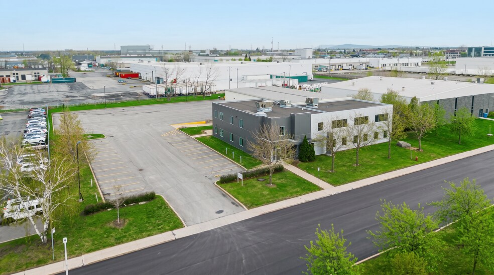 Primary Photo Of 725 Rue Delage, Longueuil Warehouse For Sale