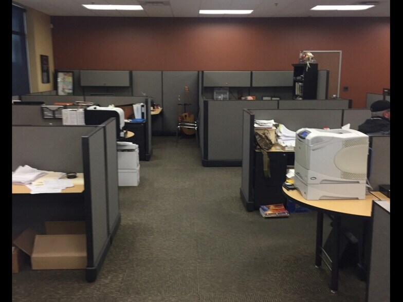 More Photos Of 30690 Hill St, Thousand Palms Warehouse For Sale