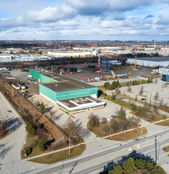 More Photos Of 2285 Speers Rd, Oakville Warehouse For Sale