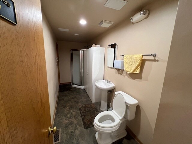 More Photos Of 75 E Division St, Mundelein Office Residential For Lease