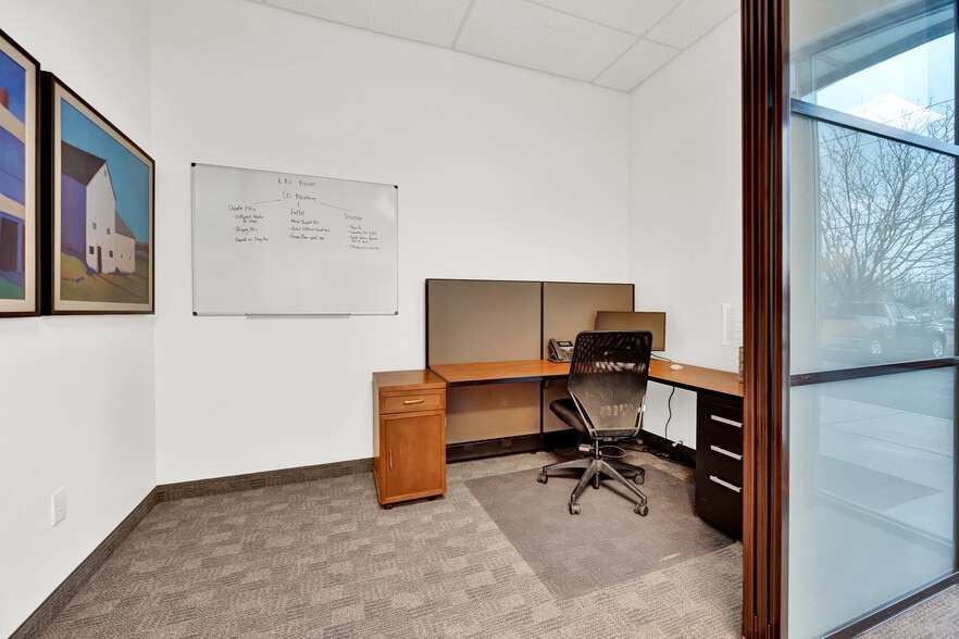 More Photos Of 8915 S 700 E, Sandy Office For Sale