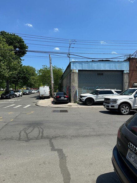 More Photos Of , Bronx Unknown For Sale