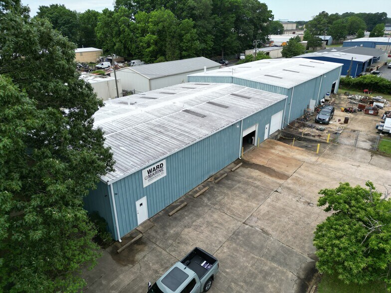 More Photos Of 611 Copeland Dr, Hampton Manufacturing For Sale