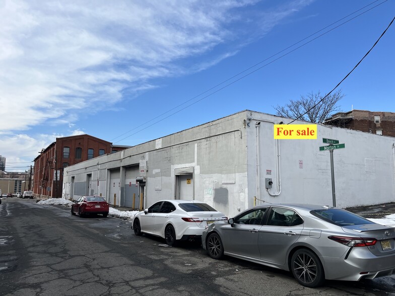 Primary Photo Of 8-10 Beech St, Paterson Industrial For Sale