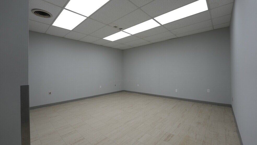 More Photos Of 1281 Ebenezer Rd, Rock Hill Office For Lease