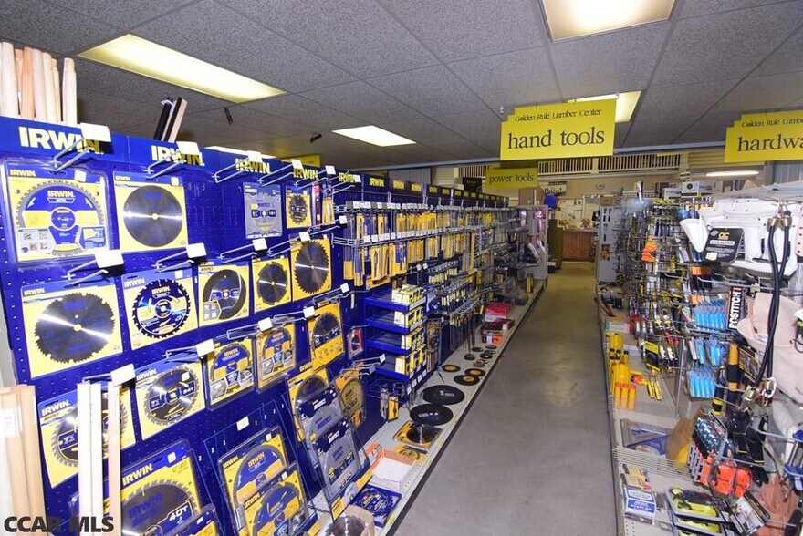 More Photos Of 518 Water St, Orbisonia Storefront For Sale