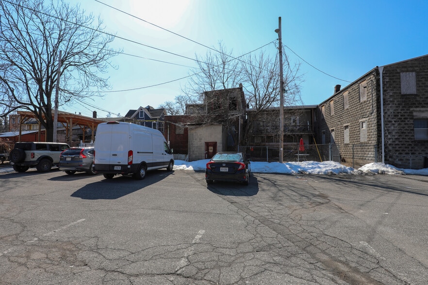 More Photos Of 350 Broadway, Kingston Storefront Retail Office For Sale