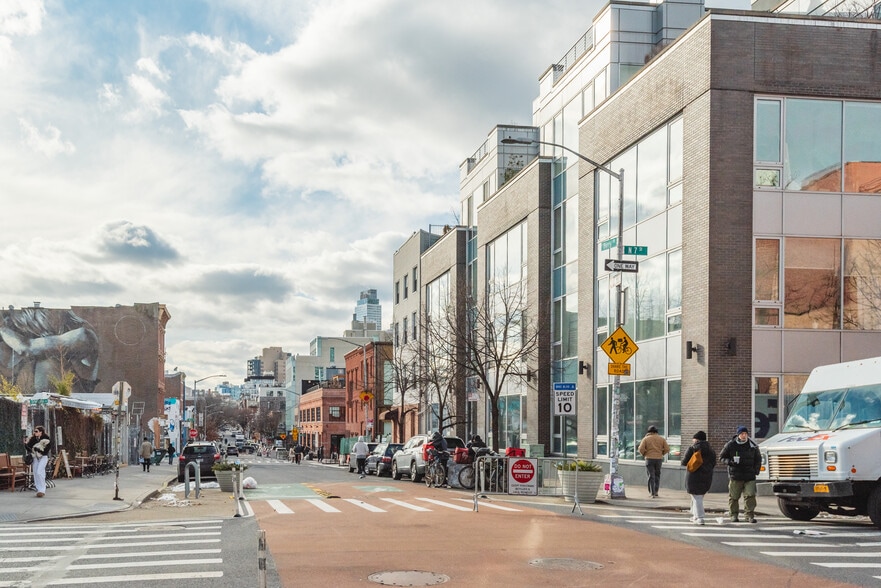 More Photos Of 119 Berry St, Brooklyn Multifamily For Sale