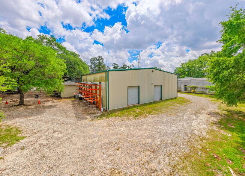 More Photos Of 2227 Golden Rd, Spring Warehouse For Lease