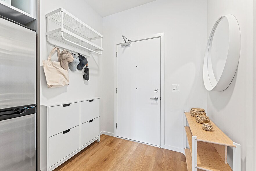 More Photos Of 1888 Scotia St, Vancouver Apartments For Lease