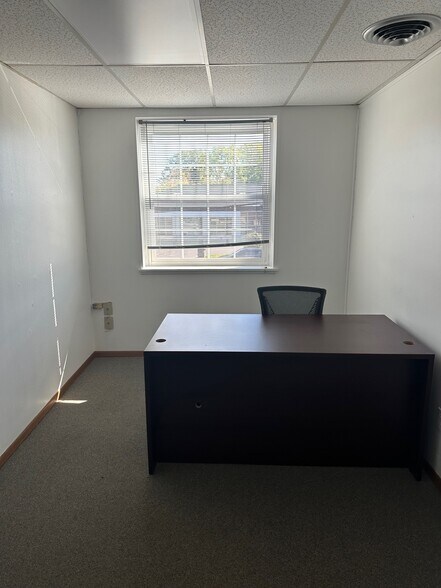 More Photos Of 3960 Harlem Rd, Amherst Medical For Lease