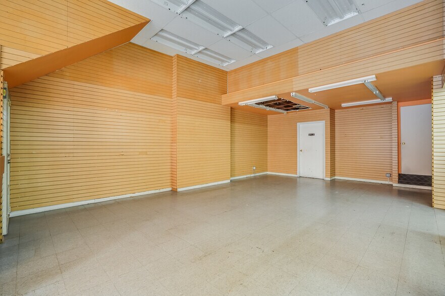 More Photos Of 512-520 Grant Ave, San Francisco Apartments For Sale