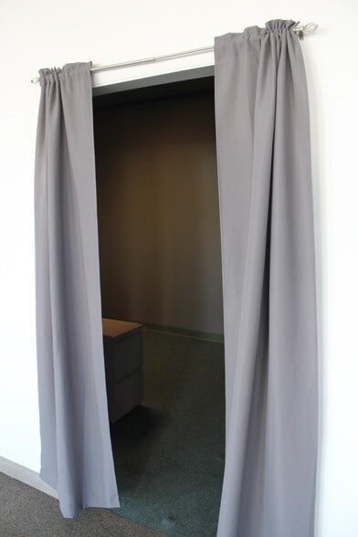 More Photos Of 319 Main Ave W, Twin Falls Storefront For Sale
