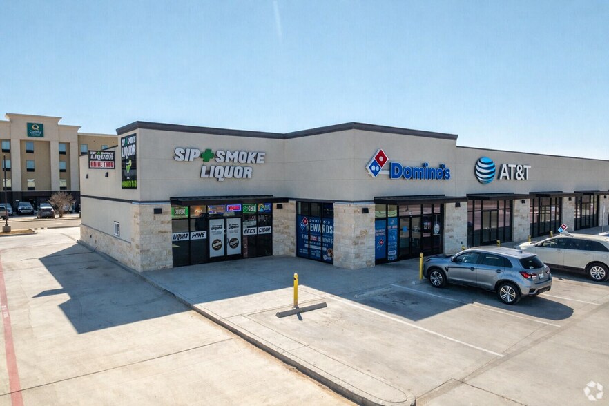 Primary Photo Of 1702 Louise Ln, Pearsall General Retail For Sale
