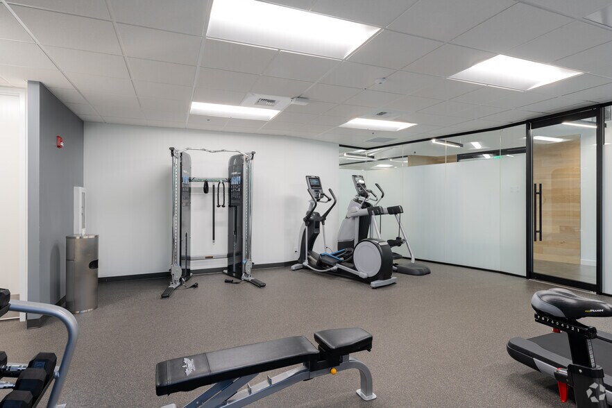 More Photos Of 500 Naches Ave SW, Renton Office For Lease