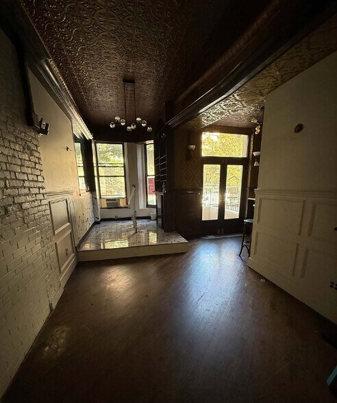 More Photos Of 226 W 79th St, New York Apartments For Lease